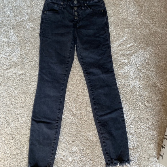 Madewell Berkeley Button Front Jeans - Picture 4 of 4